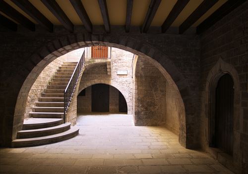 Routes tours visites Histoires guidees et légendes du Quartier Gothique de Barcelone Barcelona