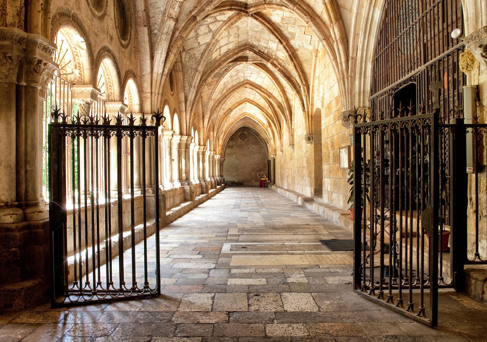 Visitar La Catedral De Tarragona Reservar Entradas Online Visitas Y Tours Para Visitantes Individuales Grupos Y Agencias De Viajes